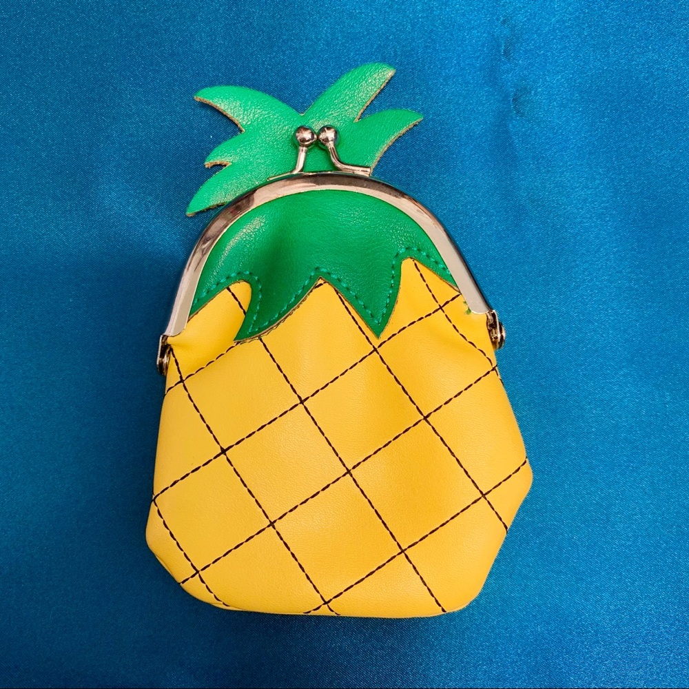Pineapple coin purse